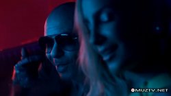 Claudia Leitte feat. Pitbull - Carnaval (Official HD Clip)